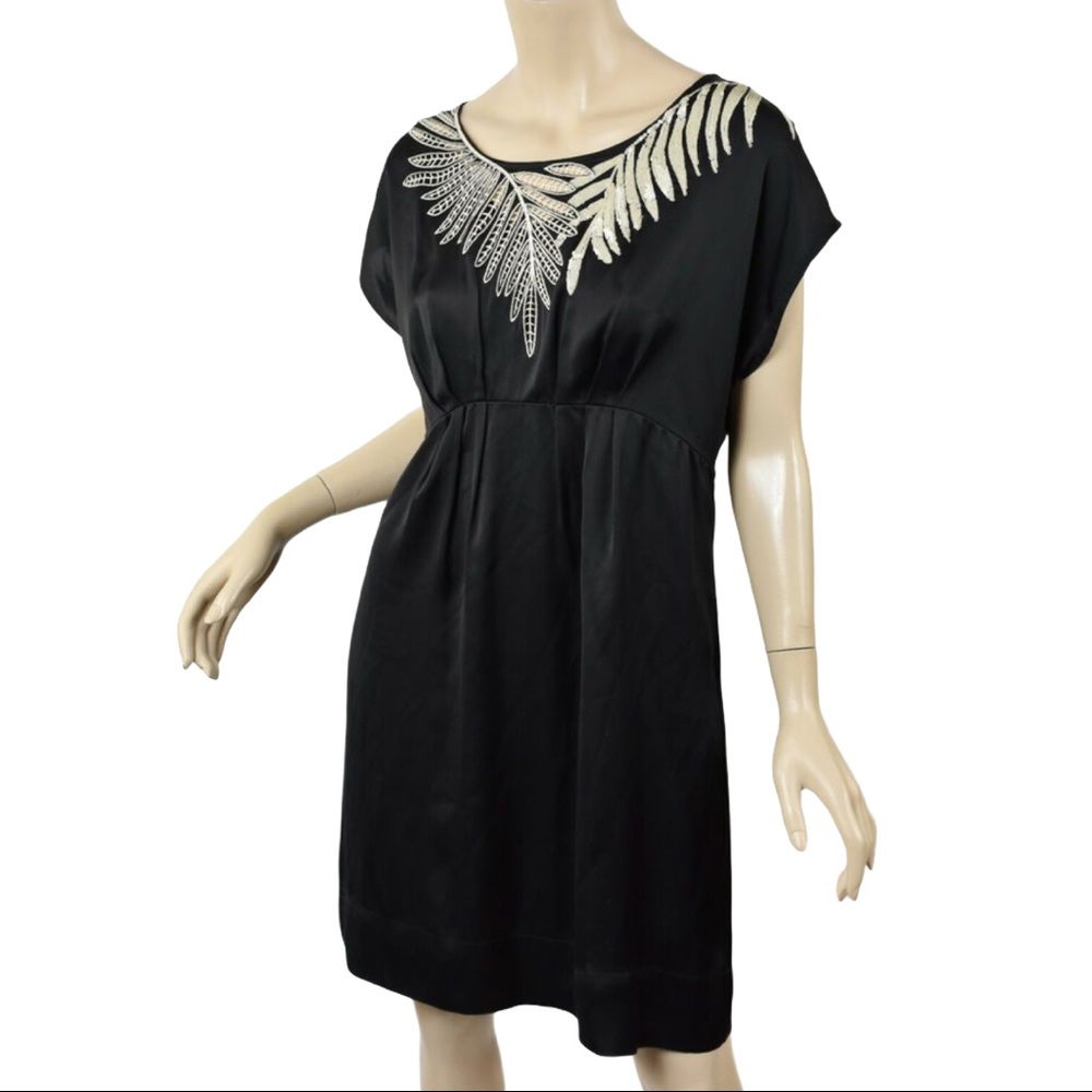 NWTBCBGMaxAzria Black Silk Embroidered Leaf Sequin